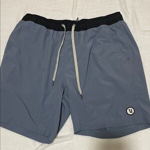 Vuori Men’s Shorts Size L
